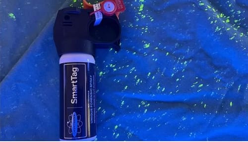 spray de smartwater dado às vítimas de abuso doméstico