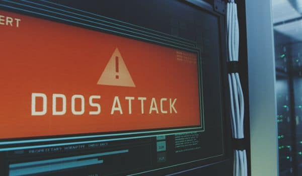 Alerta sobre ataque DDoS à plataforma cripto