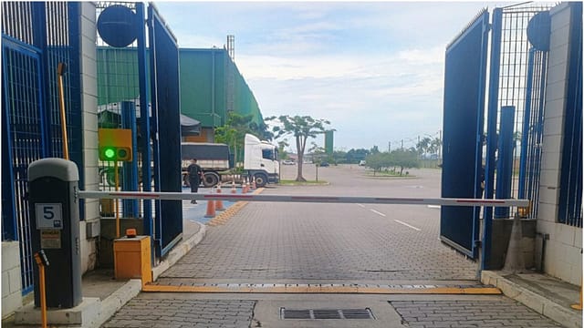 cancela da came na portaria de centro logístico da gb armazéns folha da segurança