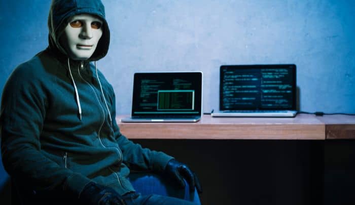 Como proteger criancas na internet
